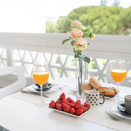 Modern 2 Bedroom Apartment, With Sea Views, In Playas Del Duque - Puerto Banús * Marbella