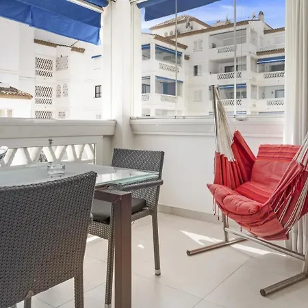 Modern 2 Bedroom Apartment, With Sea Views, In Playas Del Duque - Puerto Banús Marbella