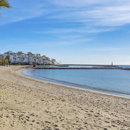Apartamento Modern 2 Bedroom Apartment, With Sea Views, In Playas Del Duque - Puerto Banús *
