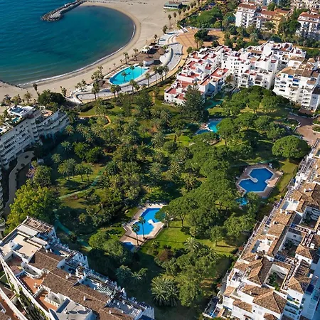 Modern 2 Bedroom Apartment, With Sea Views, In Playas Del Duque - Puerto Banús Apartamento Marbella