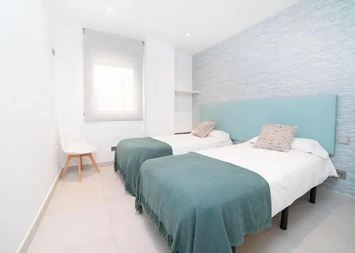 Modern 2 Bedroom Apartment, With Sea Views, In Playas Del Duque - Puerto Banus Apartment *