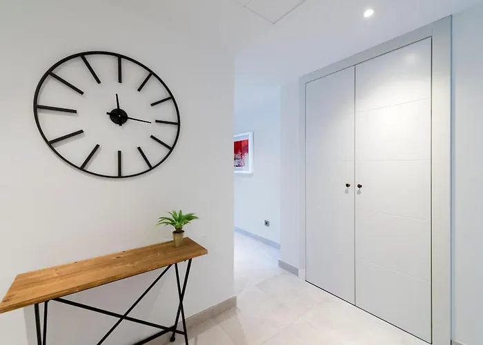 Apartment Modern 2 Bedroom Apartment, With Sea Views, In Playas Del Duque - Puerto Banus *