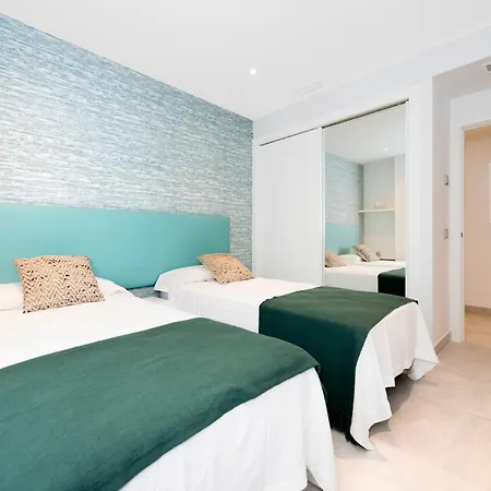 Apartman Modern 2 Bedroom Apartment, With Sea Views, In Playas Del Duque - Puerto Banus Marbella